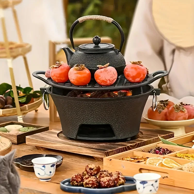 Small charcoal barbecue grill
